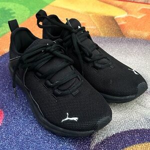 PUMA big kids soft ride sneakers